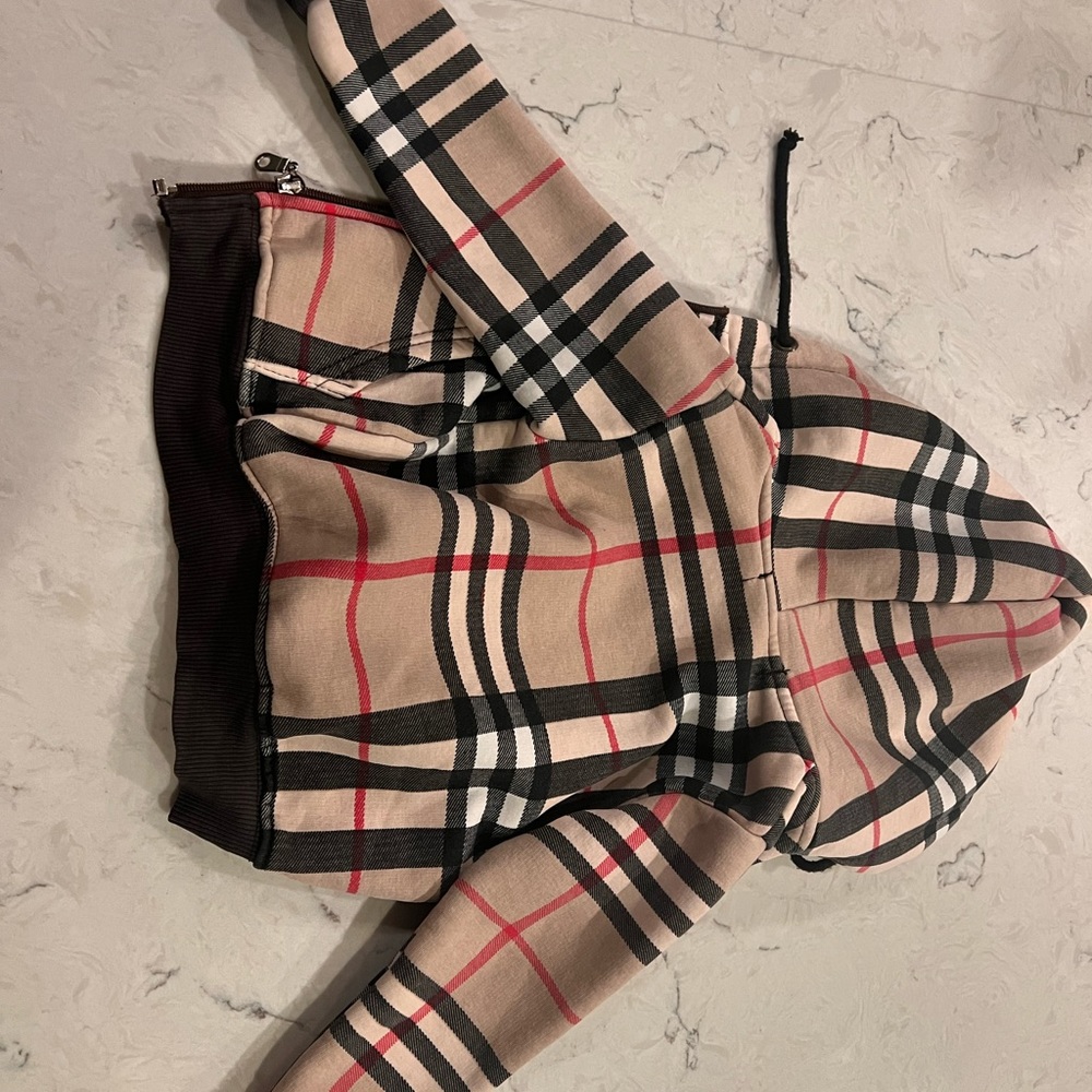 Toddler Burberry jacket size 3t - Picture 4 of 6